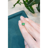 1.79 Ct. Emerald from Ethiopia Life Style