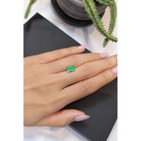 1.90 Ct. Emerald from Ethiopia Life Style