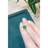 1.81 Ct. Emerald from Ethiopia Life Style