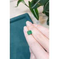 2.51 Ct. Emerald from Ethiopia Life Style