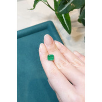 2.72 Ct. Emerald from Ethiopia Life Style