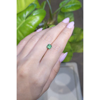 0.85 Ct. Emerald from Russia Life Style