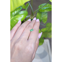 0.89 Ct. Emerald from Russia Life Style