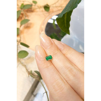 0.66 Ct. Emerald from Russia Life Style