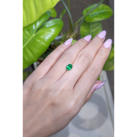 0.98 Ct. Emerald from Russia Life Style
