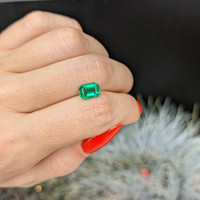 1.27 Ct. Emerald from Zambia Life Style