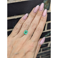 1.38 Ct. Emerald from Colombia Life Style