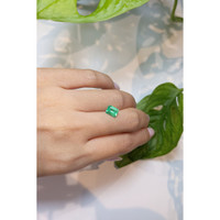 1.06 Ct. Emerald from Colombia Life Style