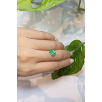 1.83 Ct. Emerald from Colombia Life Style