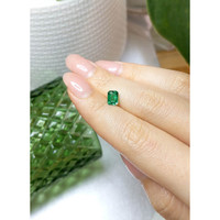0.91 Ct. Emerald from Zambia Life Style
