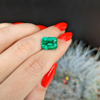 5.84 Ct. Emerald from Colombia Life Style