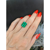 5.84 Ct. Emerald from Colombia Life Style