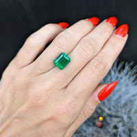 4.16 Ct. Emerald from Colombia Life Style