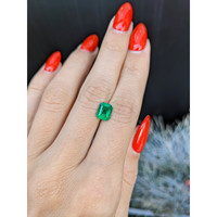 1.50 Ct. Emerald from Colombia Life Style