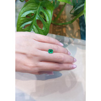 1.33 Ct. Emerald from Colombia Life Style