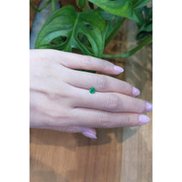 0.47 Ct. Emerald from Colombia Life Style