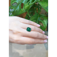 4.75 Ct. Emerald from Colombia Life Style