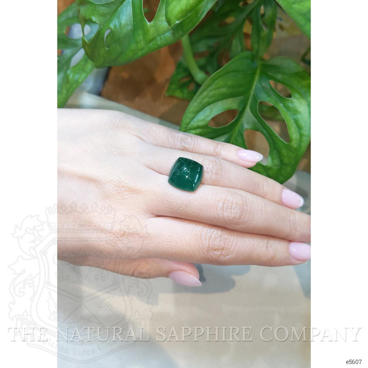 14.52 Ct. Cabochon Emerald from Colombia