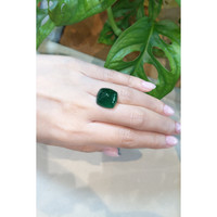 15.66 Ct. Cabochon Emerald from Colombia Life Style