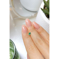 0.28 Ct. Emerald from Russia Life Style