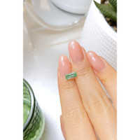 0.71 Ct. Emerald from Russia Life Style