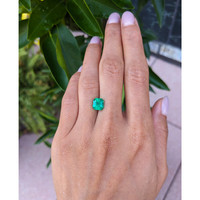 2.06 Ct. Emerald from Colombia Life Style