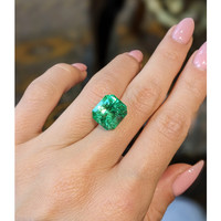 7.95 Ct. Emerald from Colombia Life Style