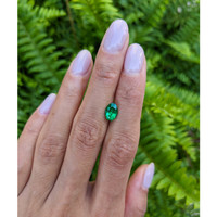 1.14 Ct. Emerald from Ethiopia Life Style