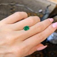 1.37 Ct. Emerald from Zambia Life Style