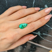 5.82 Ct. Emerald from Colombia Life Style