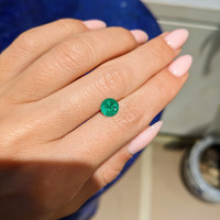 1.23 Ct. Emerald from Colombia Life Style