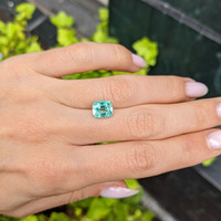 2.30 Ct. Emerald from Nigeria Life Style