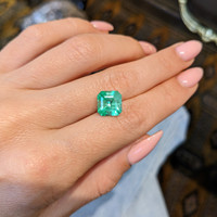 3.32 Ct. Emerald from Colombia Life Style