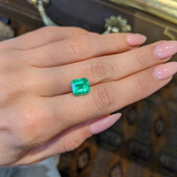 3.38 Ct. Emerald from Colombia Life Style