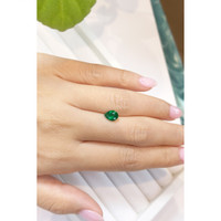 1.04 Ct. Emerald from Zambia Life Style