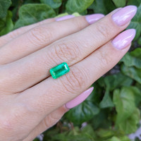 1.91 Ct. Emerald from Afghanistan Life Style