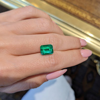 3.39 Ct. Emerald from Zambia Life Style