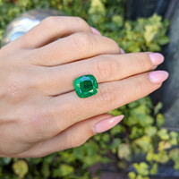 6.53 Ct. Emerald from Zambia Life Style