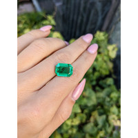 5.17 Ct. Emerald from Zambia Life Style