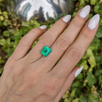 3.51 Ct. Emerald from Colombia Life Style