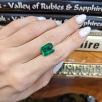 4.29 Ct. Emerald from Zambia Life Style