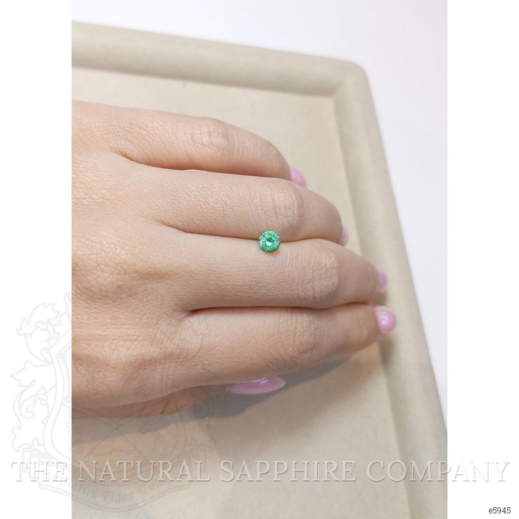 0.48 Ct. Emerald from Russia