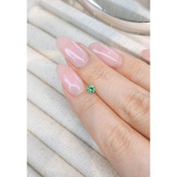 0.31 Ct. Emerald from Russia Life Style