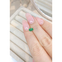 0.58 Ct. Emerald from Russia Life Style