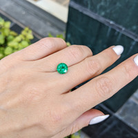 1.63 Ct. Emerald from Zambia Life Style