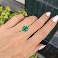 2.06 Ct. Emerald from Zambia Life Style