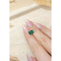 1.62 Ct. Emerald from Zambia Life Style