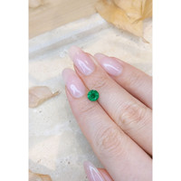 1.00 Ct. Emerald from Zambia Life Style