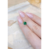 0.91 Ct. Emerald from Zambia Life Style