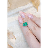 3.67 Ct. Emerald from Zambia Life Style